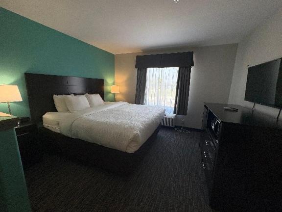 Quality Inn & Suites Гоума Екстер'єр фото